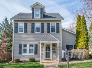267 Chrystal St, Randolph, NJ 07869