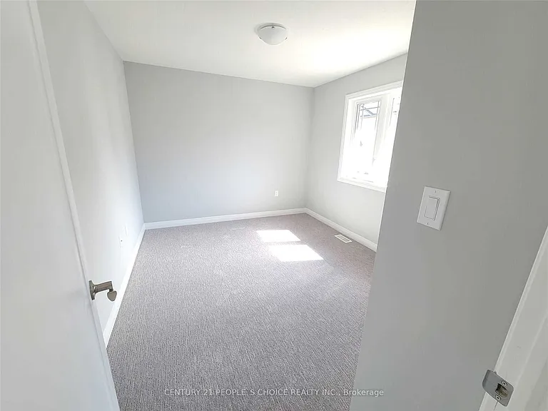 2 Loon Ln — Photo 23