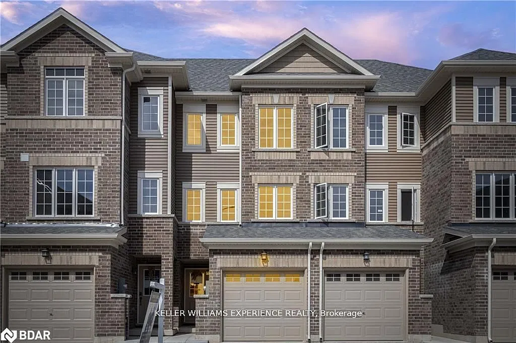 2 bed, $2,400 — Photo 1