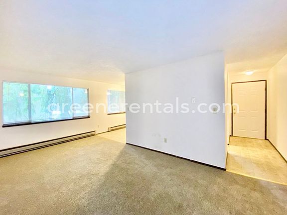 4th image of 5803 13th Ave SE APT D