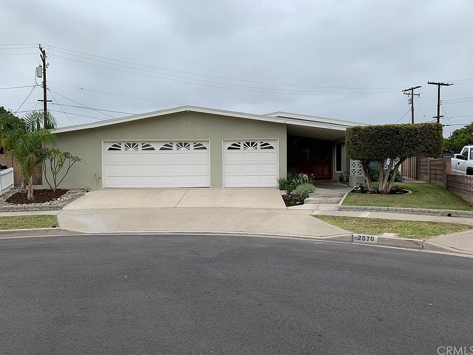 1st image of 2570 E Tennyson Ave