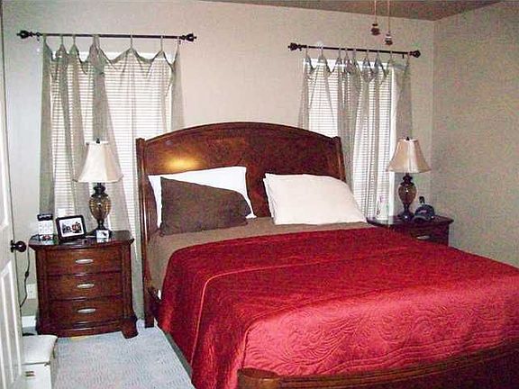 5th image of 110 Delcy Dr
