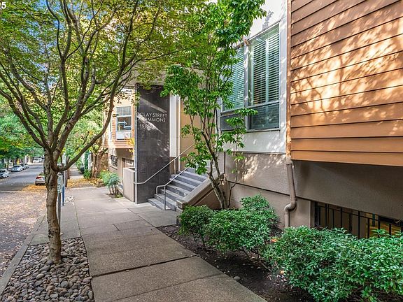 5th image of 1535 SW Clay St APT 109