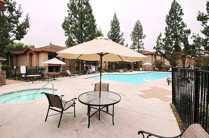 12035 Alta Carmel Ct #217 — Photo 4