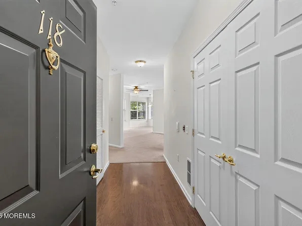 118 Sloan Ct, Matawan, NJ 07747