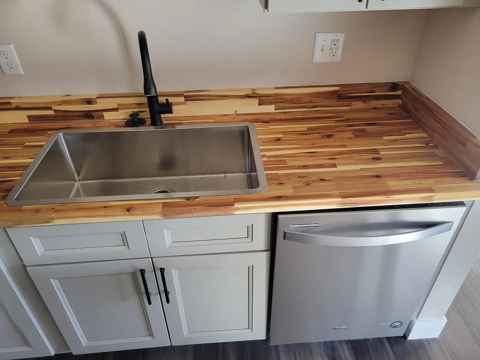 152 Allison Ave — Photo 4