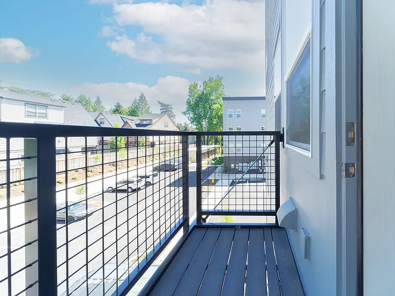 Capitol Hill Apartments — Photo 131