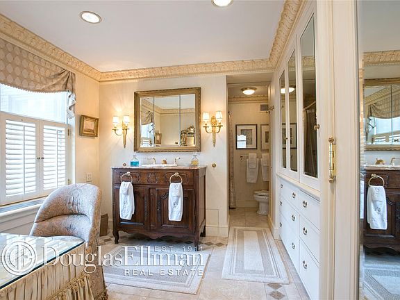 5th image of 1 E 66th St #9ABH