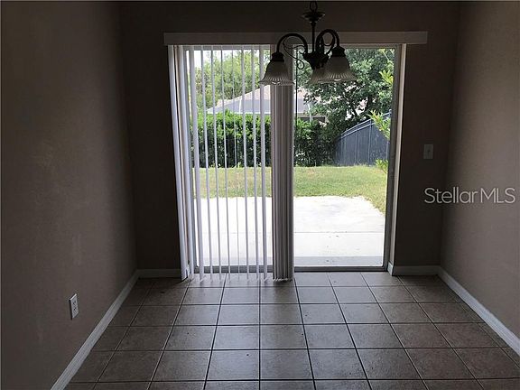 4th image of 5819 Wrenwater Dr