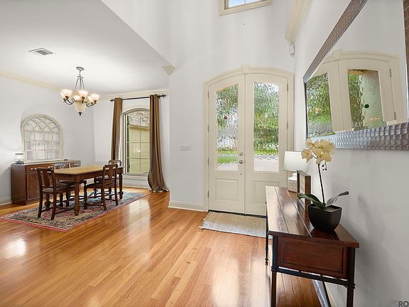 4th image of 16438 W Lake Dr