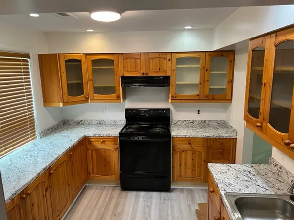 1613 Kenwood Ave, Alexandria, VA 22302