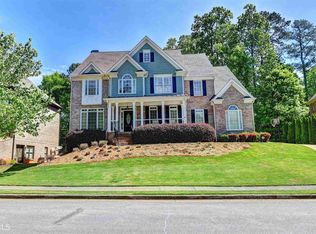 929 Green Knoll Dr, Dacula, GA 30019