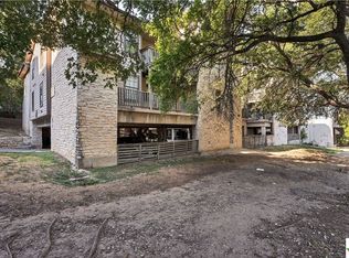 402 Fredericksburg St #7, San Marcos, TX 78666