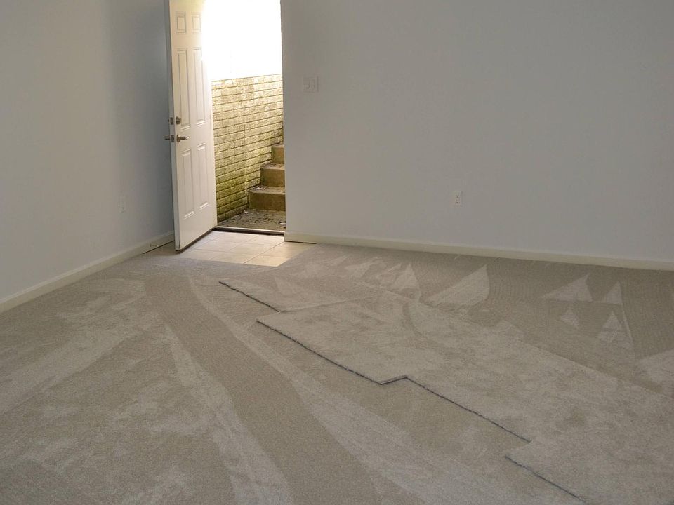 1st image of 3 Ashley Ct