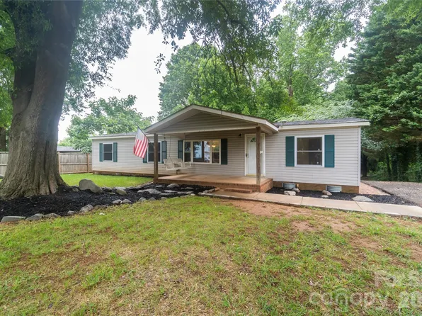 3902 Sharyn Dr, Charlotte, NC 28214