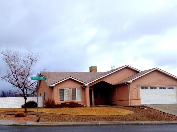 3700 Manchester St, Farmington, NM 87402