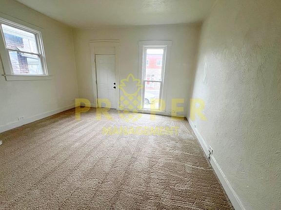 2nd image of 732 Wyoming St