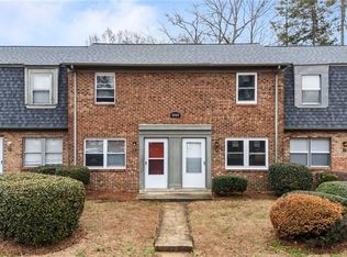 1929 Vantage Point Pl APT F, Greensboro, NC 27407