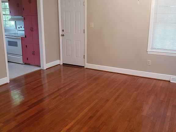 4th image of 2040 Hamilton Blvd
