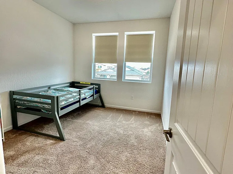 1017 W Sedona Ave — Photo 11