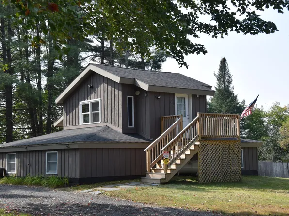 23 Union Street, Skowhegan, ME 04976
