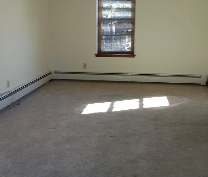 108 Apsley St #5 — Photo 2
