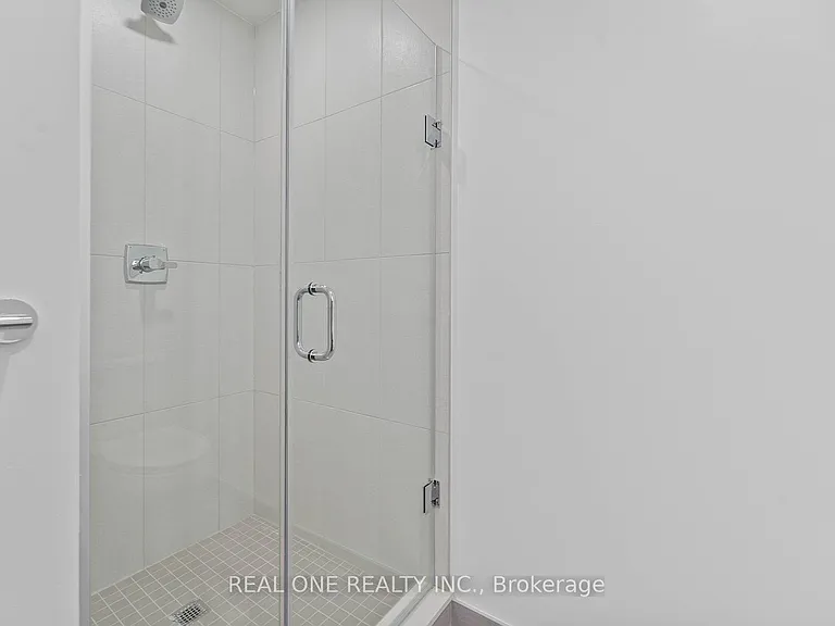 60 Central Park Dr #1602 — Photo 22