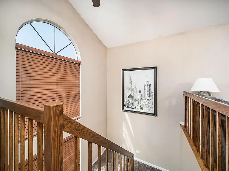 581 Le Parc Cir — Photo 8