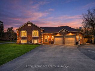 10 Fisher Dr, Adjala Tosorontio, ON