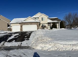 4476 Mason Ave NE, Saint Michael, MN 55376