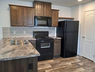 2nd image of 5522-21 Zoar Rd