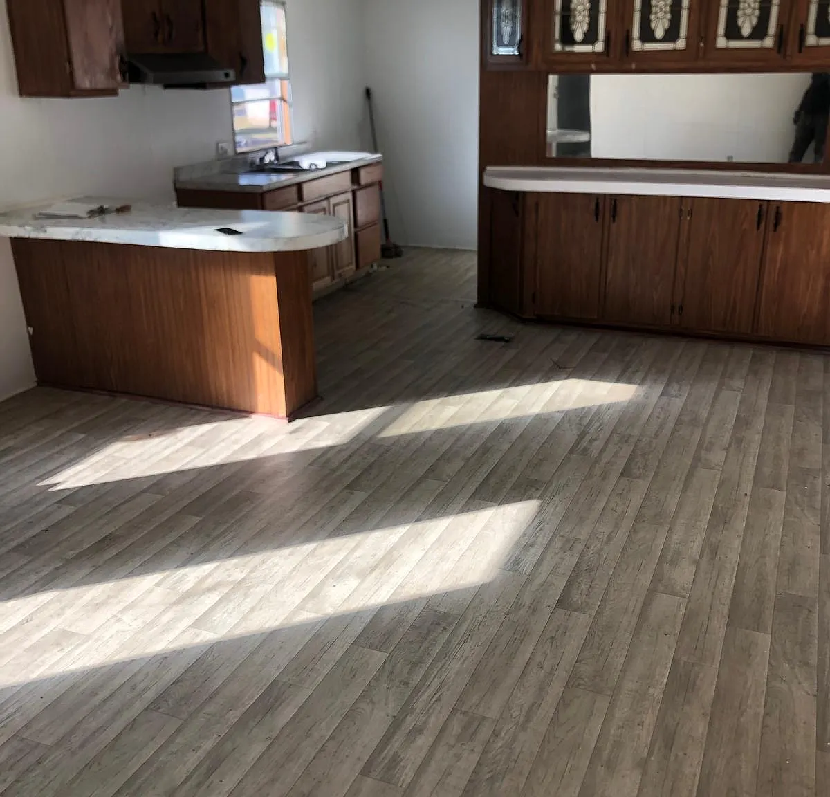2 bed, 950 sqft, $750 — Photo 1