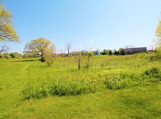 101 Hummingbird Ln, Niles, MI 49120