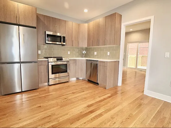 1642 Cambridge Street PRE