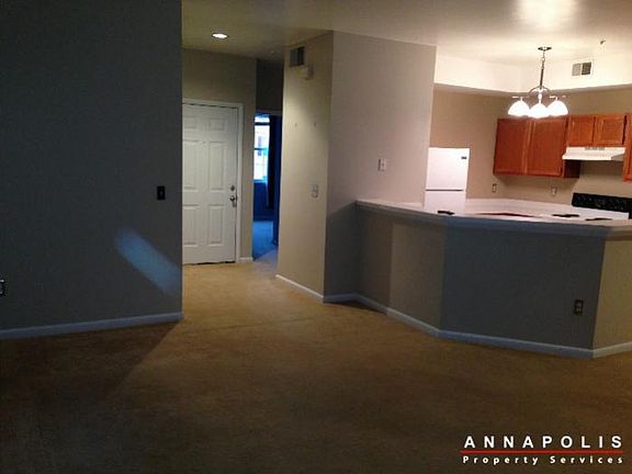 4th image of 10H Amberstone Ct APT H