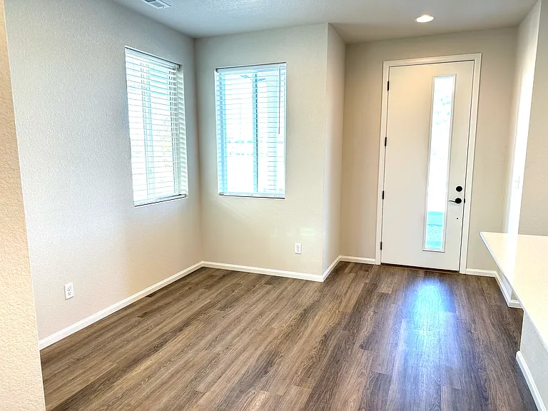 Dinning room front door