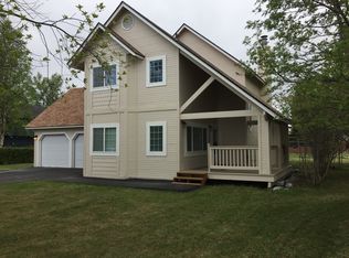 11620 E Crimsonview Dr, Palmer, AK 99645