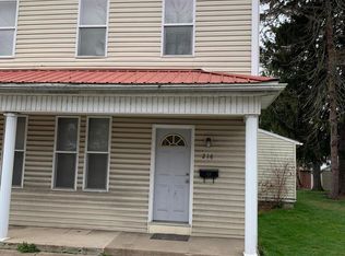 216 S High St, Selinsgrove, PA 17870
