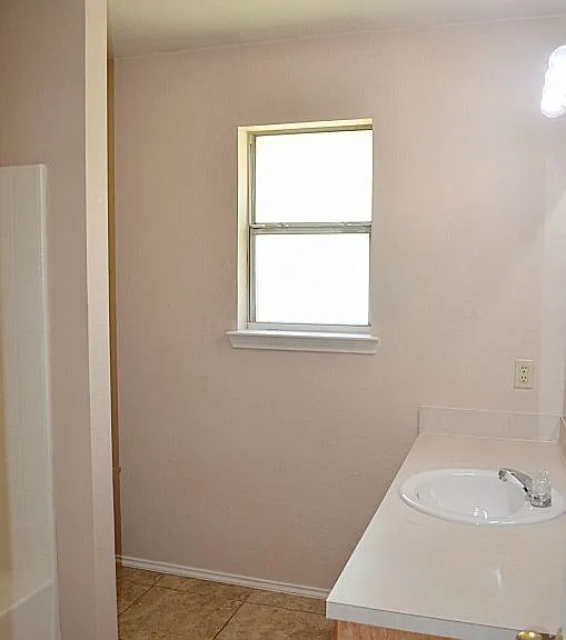 3006 Gus Dr — Photo 17