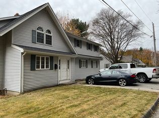 13 Chicopee St, Worcester, MA 01602