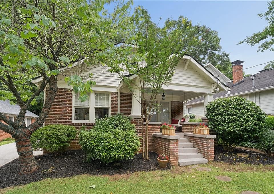 1st image of 63 Lakeview Dr NE