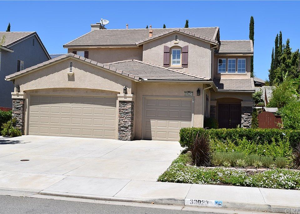 1st image of 38023 Iris Way