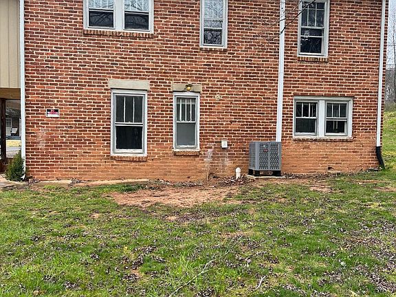 4th image of 408 Clearview Dr #B