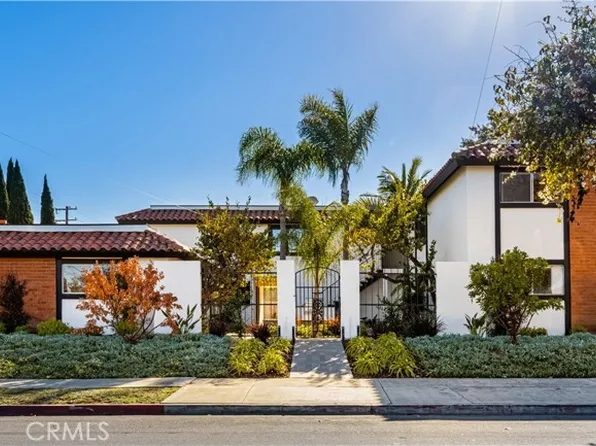 201 E 16th St APT C, Costa Mesa, CA 92627