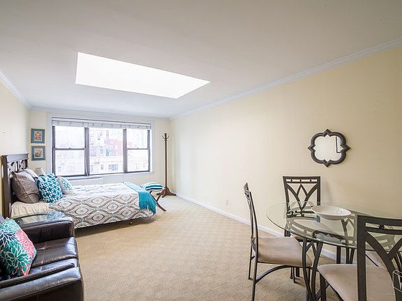 3rd image of 417 E 90th St APT 8D