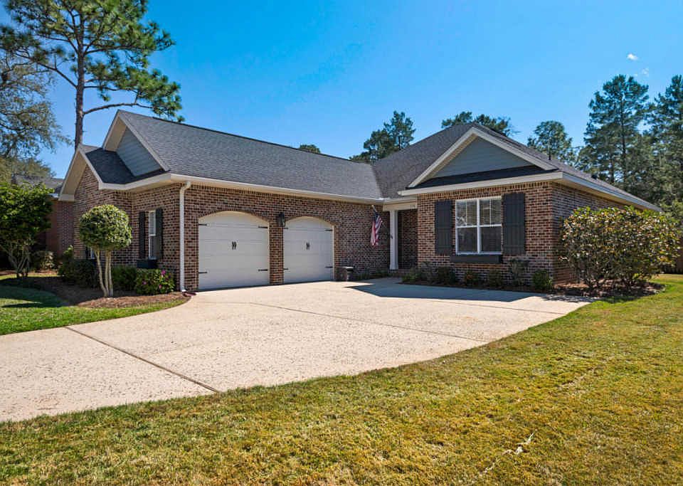 1st image of 116 Black Bear Cir