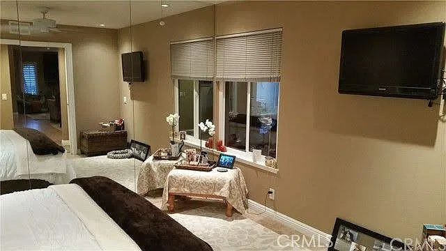 5 bed, 2418 sqft, $5,500 — Photo 4