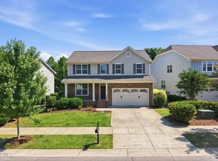 225 Harbor Fog Trl, Holly Springs, NC 27540