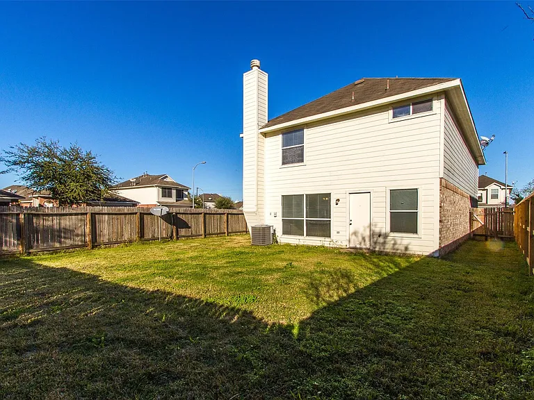 14202 Ballfour Park Ln — Photo 21