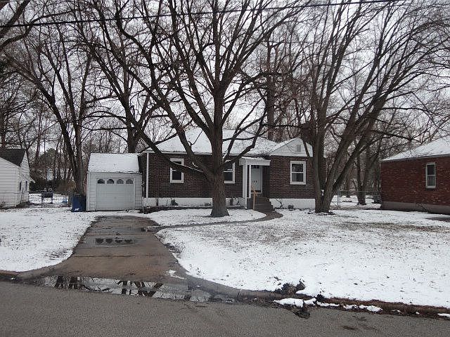 1st image of 266 S Hartnett Ave